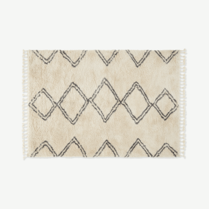 494eca04a2061b36c007bd9dbf70cba013ba7d9e321e6382714de62e9fa985b6-1.png An Image of Caram Berber Style Rug, Extra Large 200 x 300cm, Off White & Charcoal Grey