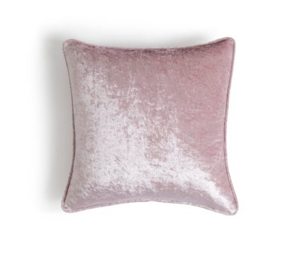 An Image of Argos Home Crushed Velvet Plain Cushion - Blush Pink 43x43cm