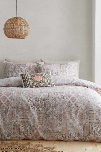 An Image of Iniko Double Duvet Set