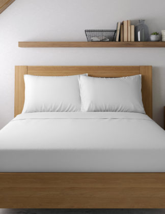 An Image of M&S Egyptian Cotton 400 Thread Count Percale Standard Pillowcase
