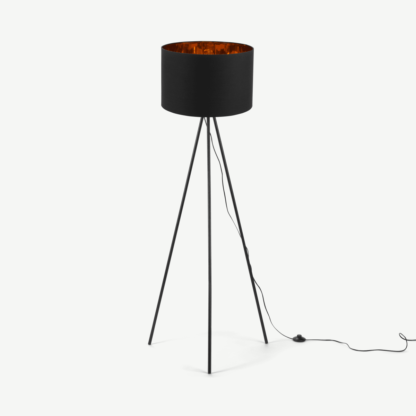 999dbaee3f3ca8343e7daa89c59ee07873e4ba6a13202a62d489bb149a321682-1.png An Image of Tris Tripod Floor Lamp, Matt Black and Copper