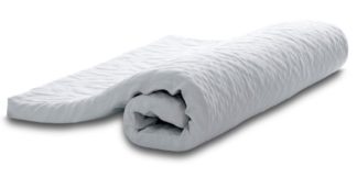 An Image of Soft Feel 7500 Memory Foam Orthopaedic Mattress Topper - 4ft Small Double (120 x 190 cm)