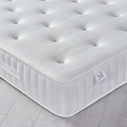 An Image of Maestro Spring Memory Foam Tufted Mattress - 5ft King Size (150 x 200 cm)