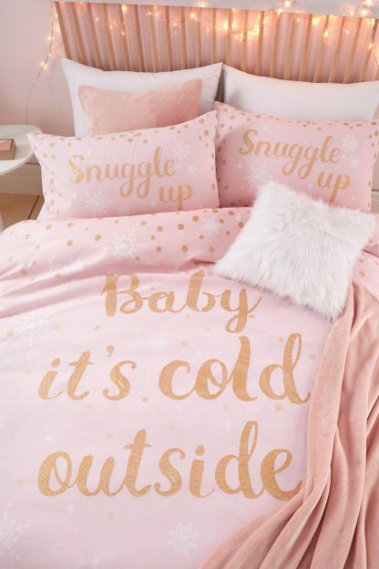 An Image of Baby Its Cold Outside Single Duvet Set