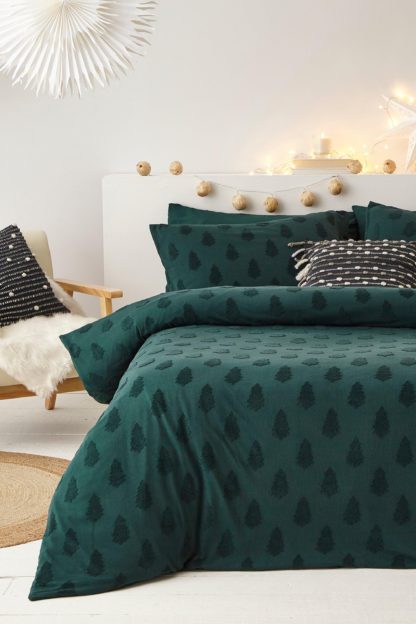 An Image of Tufted Tree King Duvet Set