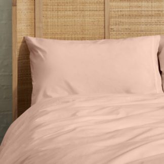 An Image of Zana Organic Cotton Stonewashed Pair Of Pillowcases, Plaster Pink