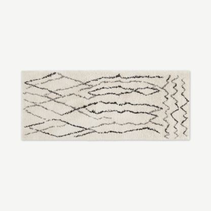 efeffcc802058f0e7701aeef492d80de733e8a6dda13b5f2a9124202a445d4d0-1.png An Image of Cecily Runner, 80 x 200cm, Off White & Grey