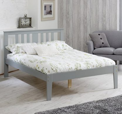 fb8183f74c75739fa59420554e574ba50c4d06f8614794e9fcb2ab100907f7ab-2.jpg An Image of Kingston Grey Wooden Bed Frame - 3ft Single