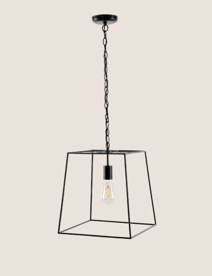 fd3a75b6e5c8554a6d960d1fe4c105b515fa4fc636d991a41b308861e4ee1a47.jpg An Image of M&S Manhattan Single Pendant Ceiling Light