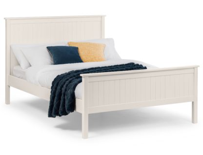 fec665413ca0d478b29b0eac92eee0331a5069f7c4e2de6a23b71f6e007ace0b-1.jpg An Image of Maine White Wooden Bed Frame - 4ft6 Double