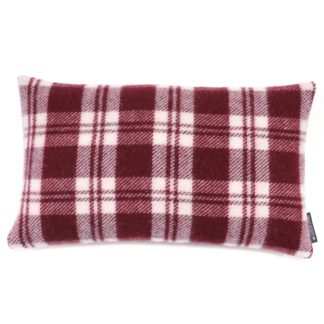 An Image of Country Living Wool Grid Check - 30x50cm - Cranberry