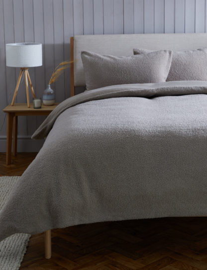 An Image of M&S Teddy Fleece Bouclé Bedding Set