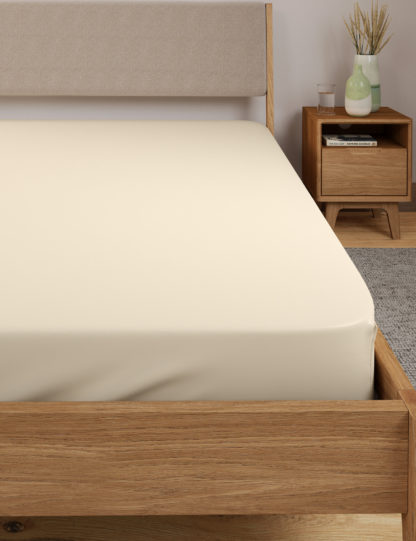 An Image of M&S Egyptian Cotton 400 Thread Count Percale Fitted Sheet