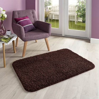 An Image of Marvel Shaggy Washable Rug Cream