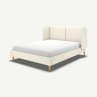 An Image of Ricola King Size Bed, Ivory White Boucle with Oak Legs