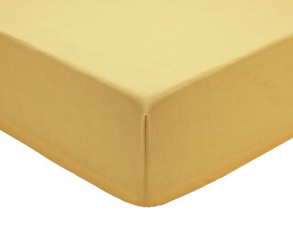 An Image of Argos Home Easycare Polycotton 28cm Fitted Sheet - Superking