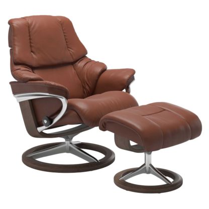 An Image of Stressless Reno Signature Chair & Stool, Noblesse