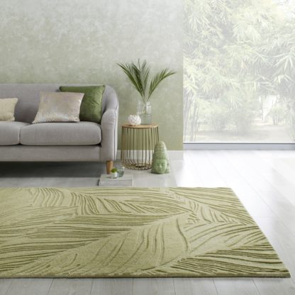 975ce1e0b1b069290818d48943c2f23bad4db3f64f2d757f44739181537c4191-1.jpg An Image of Lino Leaf Rug Grey