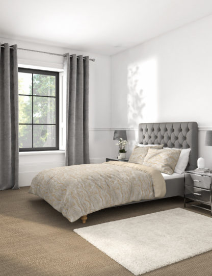 An Image of M&S Marble Metallic Jacquard Bedding Set