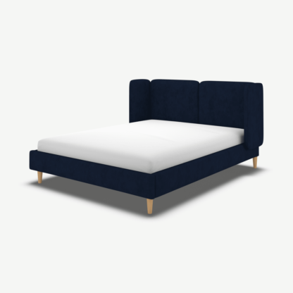 9de8ef4d962a7d44f96971bc4b1c3fc8587f5294d81a27f14f5fbda294c6fe7c.png An Image of Ricola Double Bed, Prussian Blue Cotton Velvet with Oak Legs