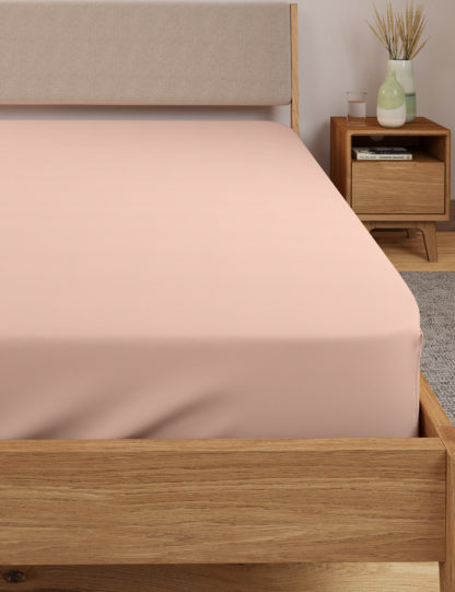 An Image of M&S Body Sensor™ Pure Cotton Deep Fitted Sheet