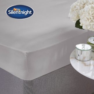 An Image of Silentnight Supersoft 28cm Fitted Sheet - Single