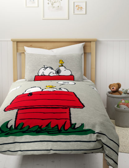 An Image of M&S Pure Cotton Snoopy™ Bedding Set