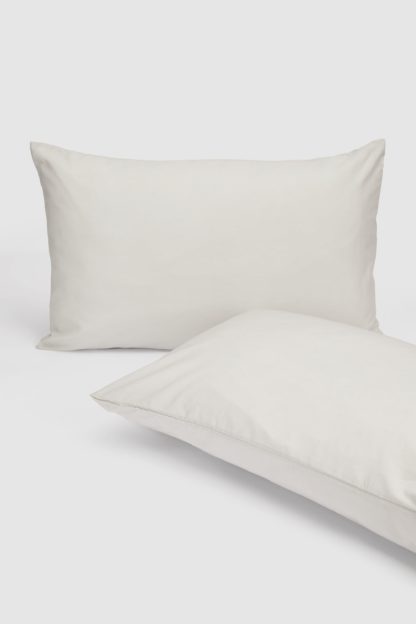 An Image of Easy Care Standard Pillowcase Pair