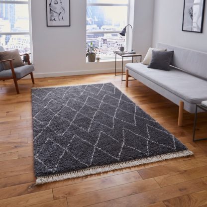 An Image of Boho 8280 Rug Grey and White