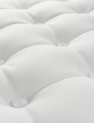 An Image of M&S Luxury 5800 Pocket Spring Medium Mattress