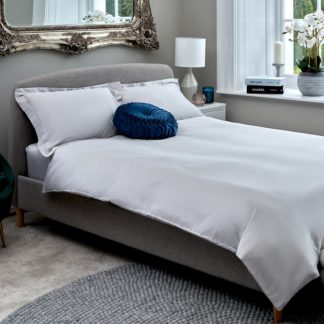 An Image of The Willow Manor Egyptian Cotton Sateen Double Duvet Set - Pearl Grey