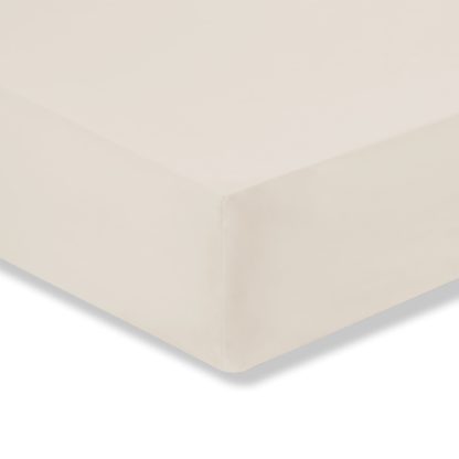 An Image of Fogarty Plain 100% Cotton 180 Thread Count Fitted Sheet White Sand