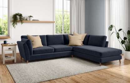 30ff818cc215187952fcfaeb765f594b8bd1ca1a23265954a29c9a51c031e83a.jpg An Image of M&S Finch Corner Chaise Sofa (Right-Hand)