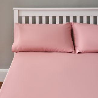 An Image of The Willow Manor Easy Care Percale King Fitted Sheet - Light Pink