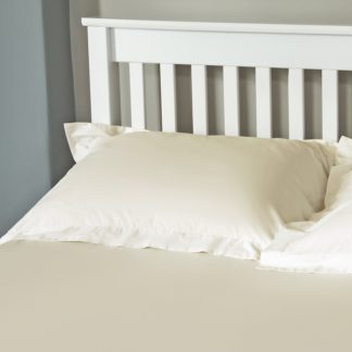 An Image of The Willow Manor 100% Cotton Percale Oxford Pillowcase Pair - Ivory