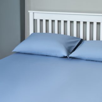 An Image of The Willow Manor 100% Cotton Percale Single Fitted Sheet - Bluebell