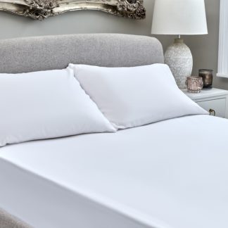 An Image of The Willow Manor Egyptian Cotton Sateen Double Fitted Sheet - Glacier White