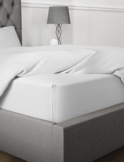750340f629cedd441887741d293e1b27da34a969b6d86e7481c723faaeca0c54.jpg An Image of M&S Egyptian Cotton 400 Thread Count Sateen Extra Deep Fitted Sheet