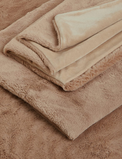 An Image of M&S Faux Fur Bedding Set
