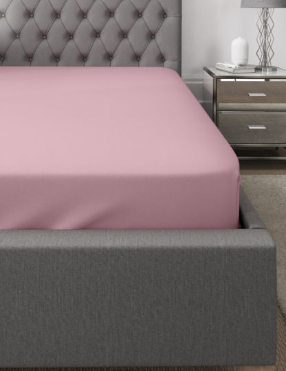 b20678882e8d7a2147cffeefb637cb9e44849fd112c3b053544c895e9fa3ad05.jpg An Image of M&S Egyptian Cotton 230 Thread Count Deep Fitted Sheet