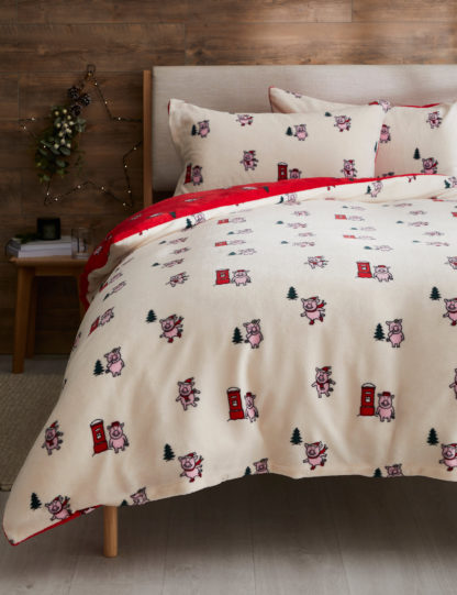 An Image of M&S Fleece Percy Pig™ Bedding Set