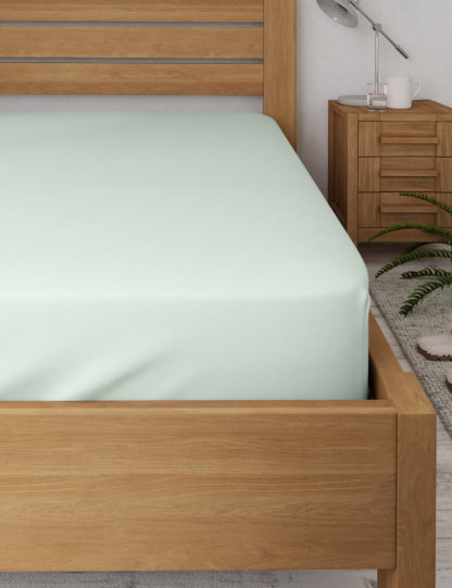 An Image of M&S Bamboo Blend Deep Fitted Sheet