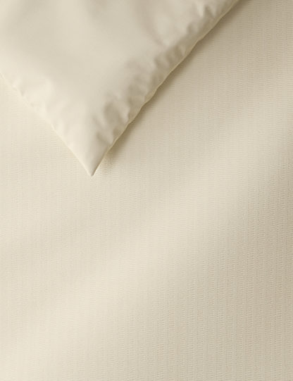 An Image of M&S Unisex Cotton Rich Seersucker Bedding Set