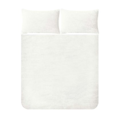 An Image of Snuggle Fleece Bedding Set - Ivory- King