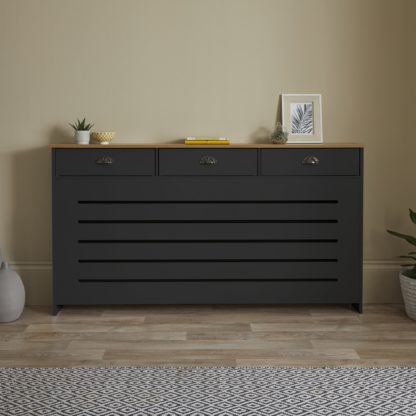 05b0aef405d20b4bb9d472eb3f796b482ef1f3fb8b16b44bfc8c63031ae94815.jpg An Image of Banbury Large Radiator Cover Black