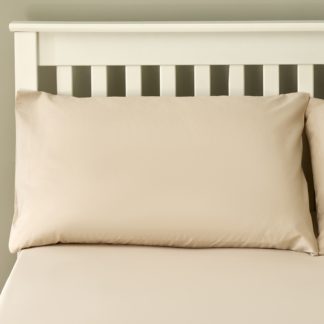 An Image of The Willow Manor Easy Care Percale Housewife Pillowcase Pair - Linen
