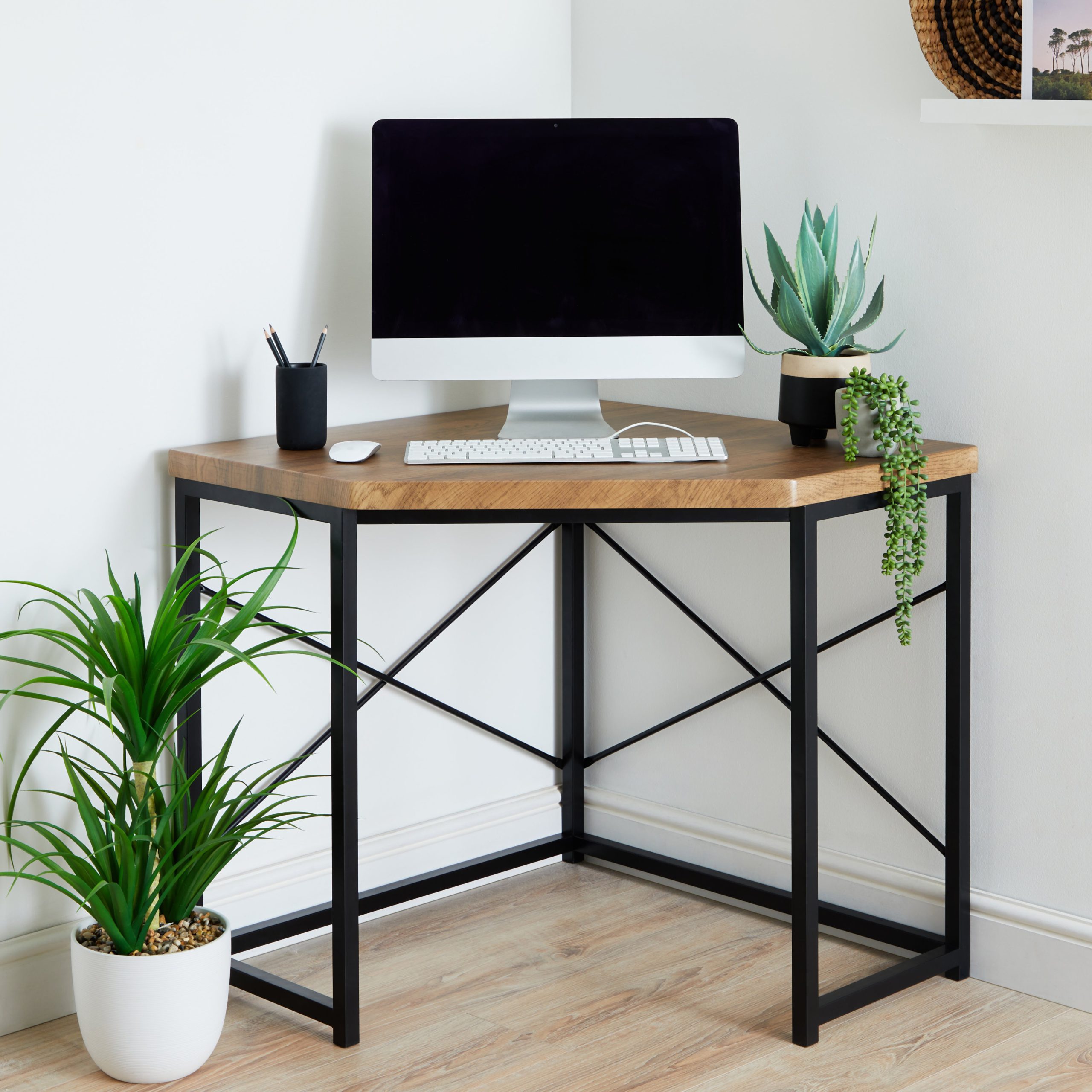Dunelm corner desk discount