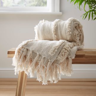 An Image of Curves Tufted Throw Natural