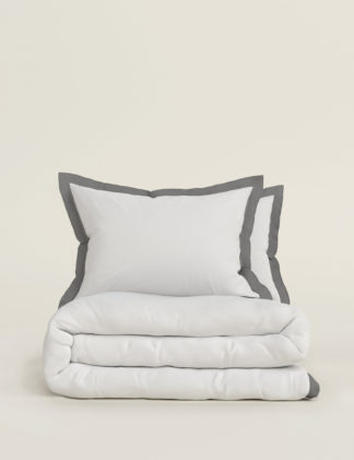 An Image of M&S Cotton Blend Oxford Edge Bedding Set