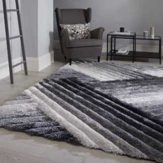 An Image of Lattice Rug Silver